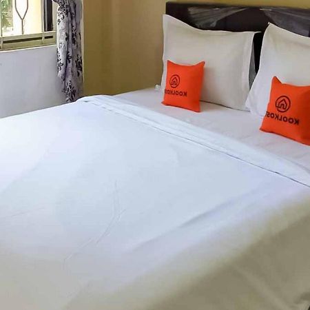 Hôtel Koolkost Syariah @ Jalan Tb Simatupang Medan à Sunggal Extérieur photo