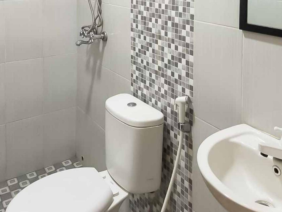 Hôtel Koolkost Syariah @ Jalan Tb Simatupang Medan à Sunggal Extérieur photo